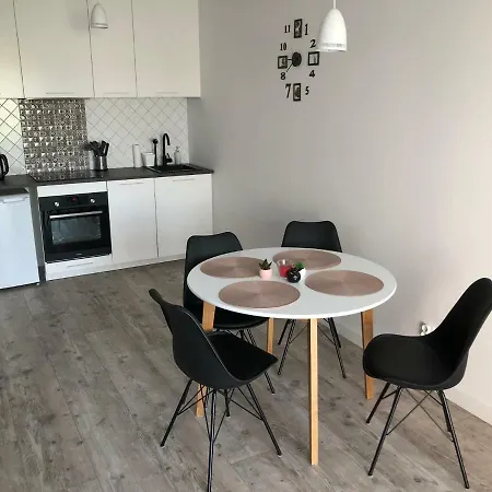 Apartman Zaciszny Apartament Nad Jeziorem *