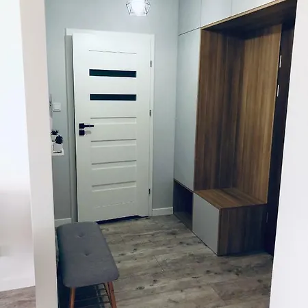 Zaciszny Apartament Nad Jeziorem * Iława