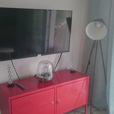 Zaciszny Apartament Nad Jeziorem Apartman *