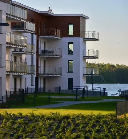 Zaciszny Apartament Nad Jeziorem
